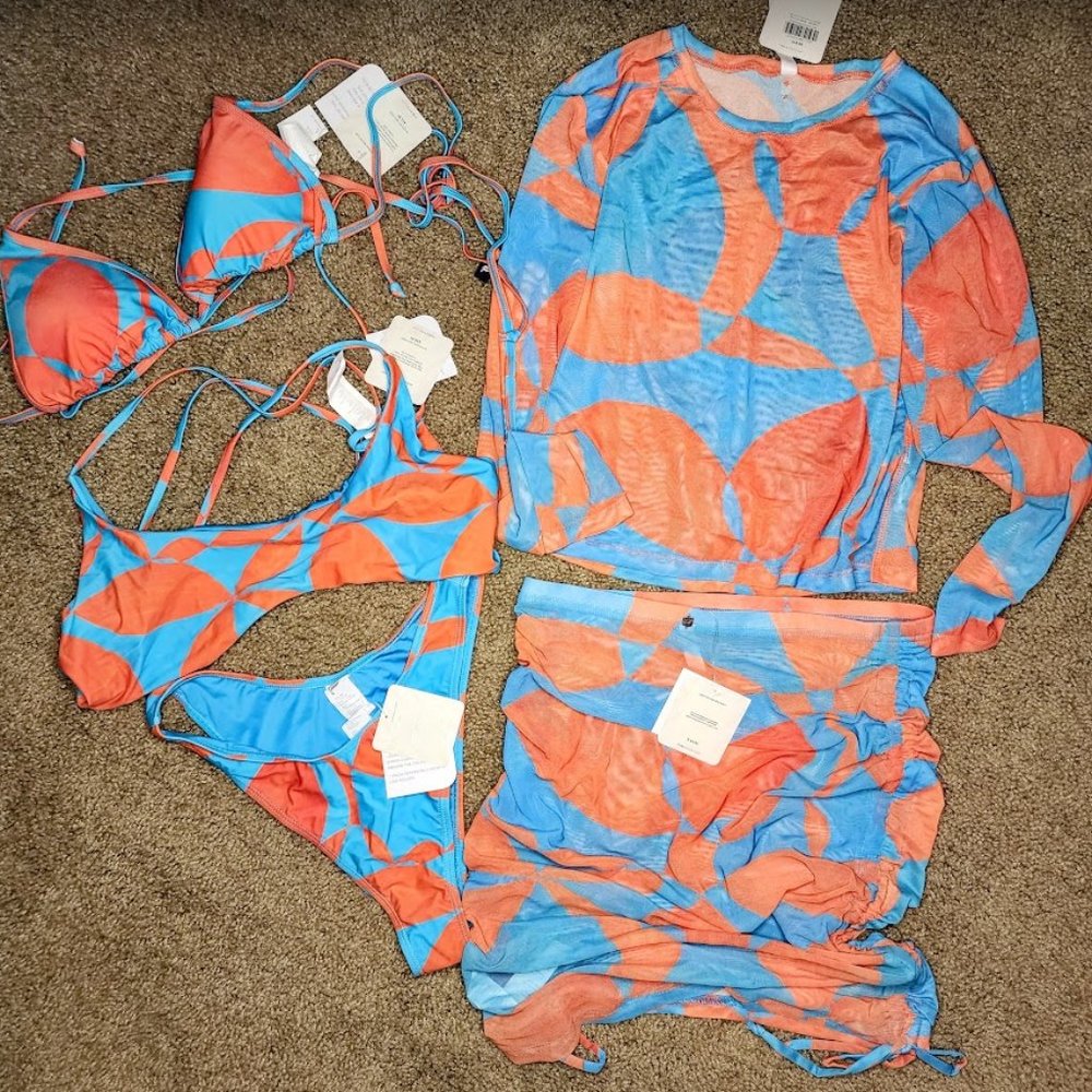 More than just a swimsuit! Fabletics Floral Geo Swimsuit and Coverup - M/L